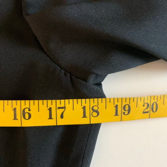 AKIRA Dress 8 Vintage Union Made 100% Silk Scallop V Neckline Midi Hidden Zipper - Picture 12 of 13